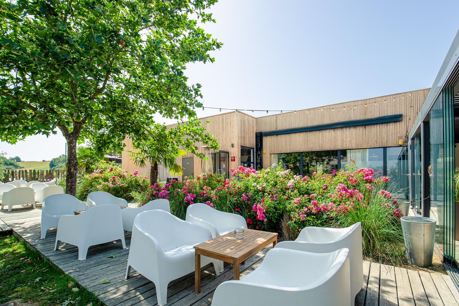 Le Domaine De Baulieu Otel Auch Dış mekan fotoğraf